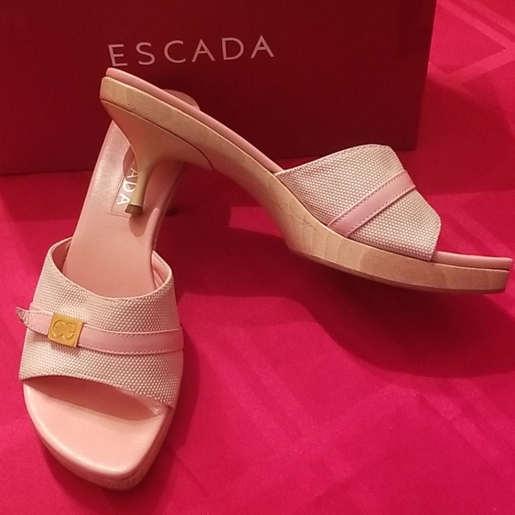 Escada sandals - Picture 1 of 4